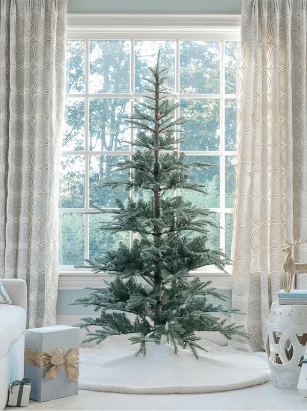 8KingNobleFir 8' King Noble Fir Artificial Christmas Tree with 600 Warm White LED Lights