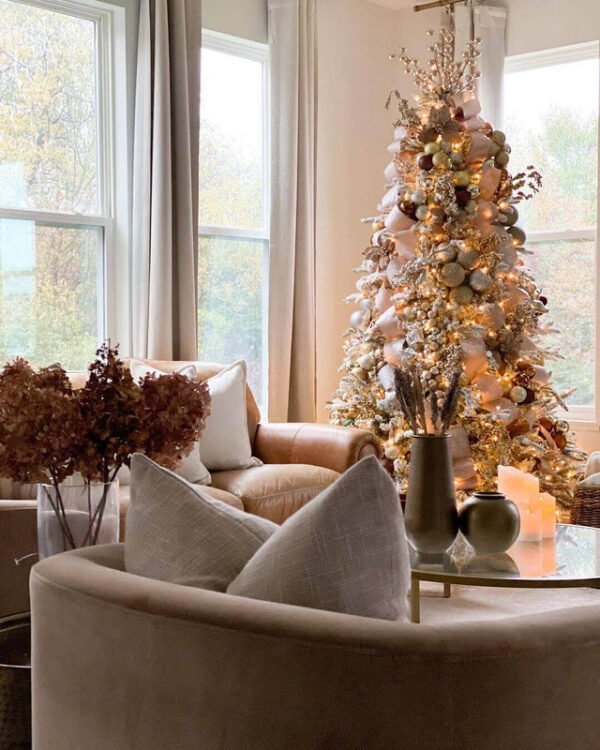 Queen-Flock-Artificial-Christmas-Tree-14_d4f1acbe-32ba-423e-90f8-2db9172c9c8a 10' King Fraser Fir Artificial Christmas Tree with 2100 Warm White & Multi-Color LED Lights