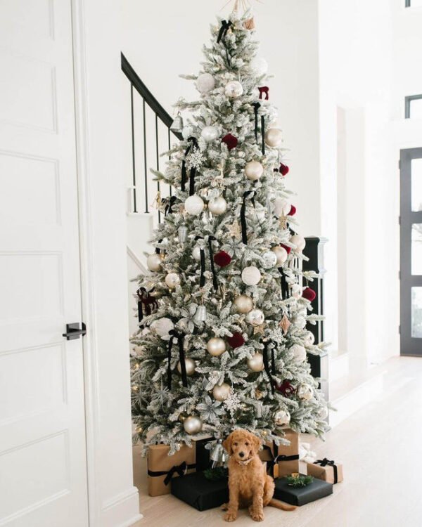 Queen-Flock-Slim-Artificial-Christmas-Tree4 6.5' Queen Flock® Slim Artificial Christmas Tree Unlit