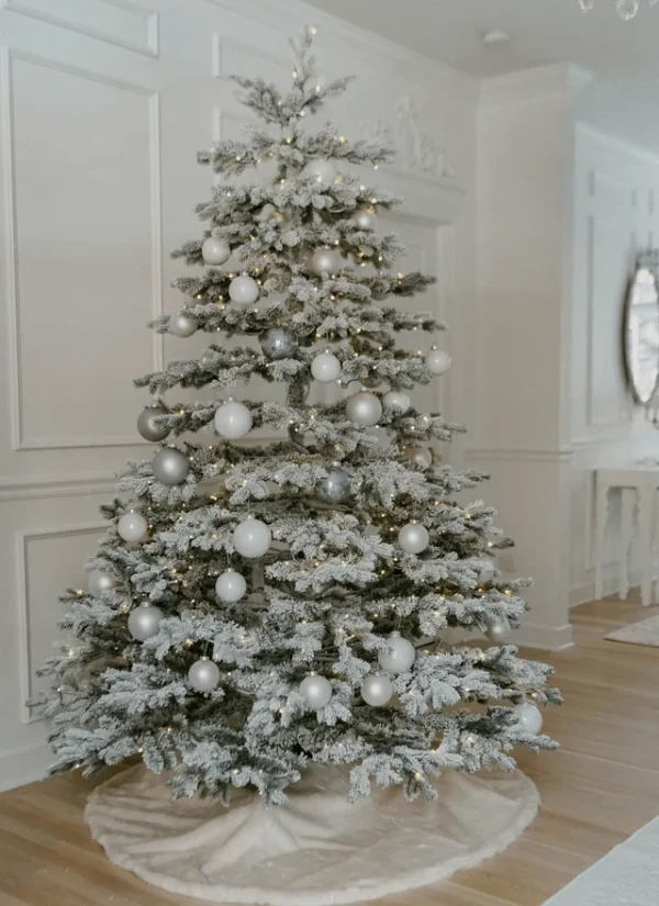 Rushmoreflock3_37ba8481-7202-4141-8073-830af513f1bd 9' Rushmore Flock Artificial Christmas Tree 1000 Warm White LED Lights
